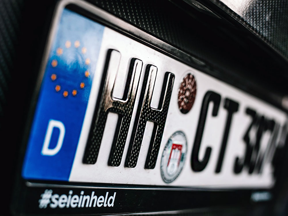 3D Kennzeichen in Carbon-Optik Glanz (520mm)