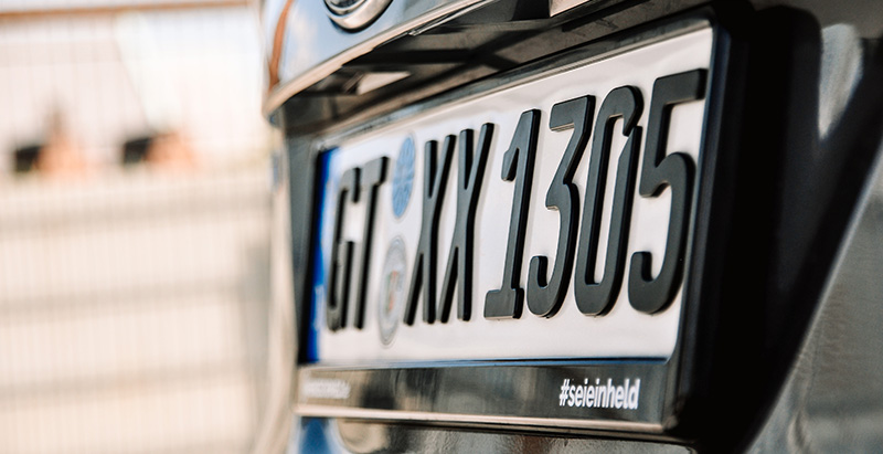 3D-Kennzeichen für Ford